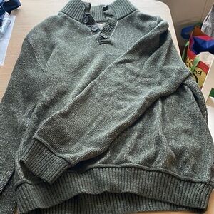 GAP Men's Olive Turtleneck Sweater
